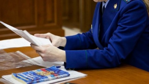 Суд удовлетворил иск прокурора Приволжского района о предоставлении благоустроенного жилья сироте